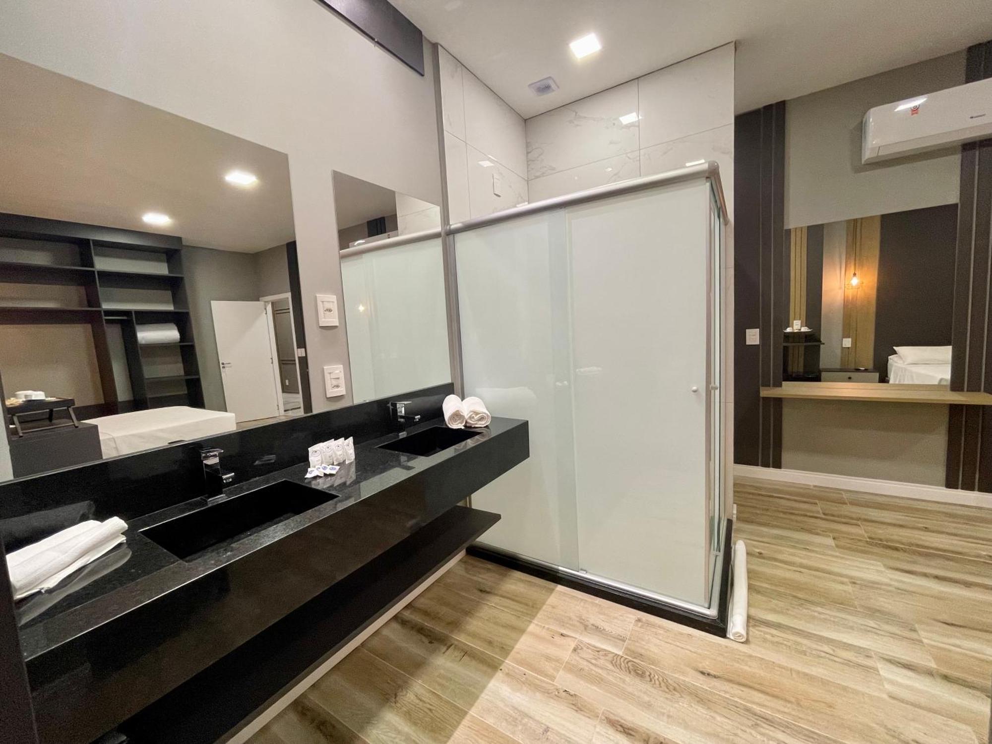 Eleganz Suites Exclusive Centro Gramado Ngoại thất bức ảnh